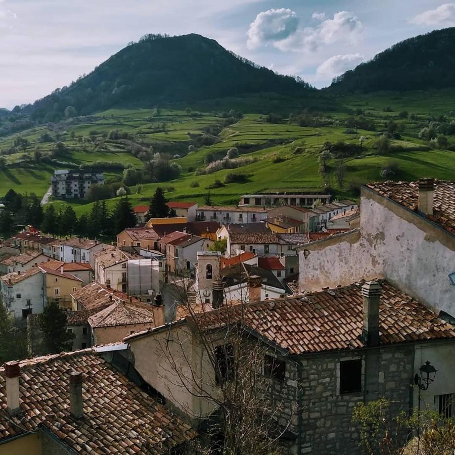 Casa Di Carmine 1915 - Solo Adulti Bed & Breakfast Gamberale Luaran gambar